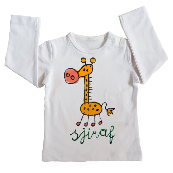 t-shirt sjiraf met handbeschilderde kindertekening van een giraf, ideaal kraamcadeau en voor kinderen en volwassenen